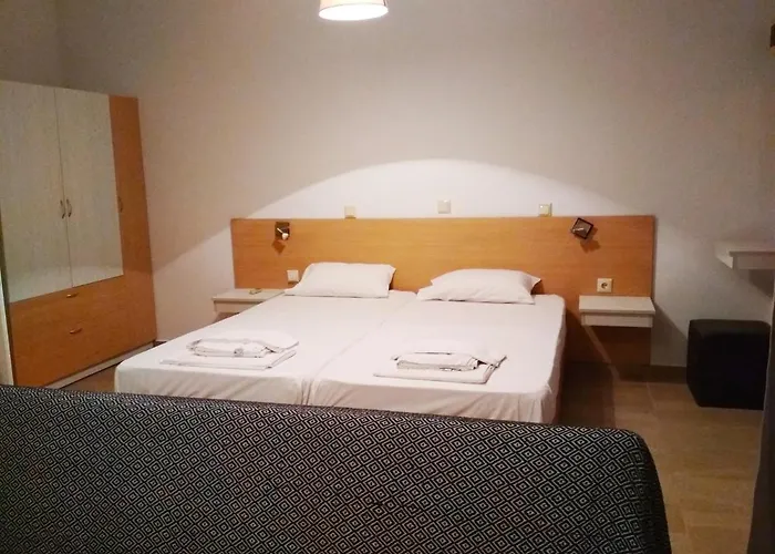 Large Twin Room